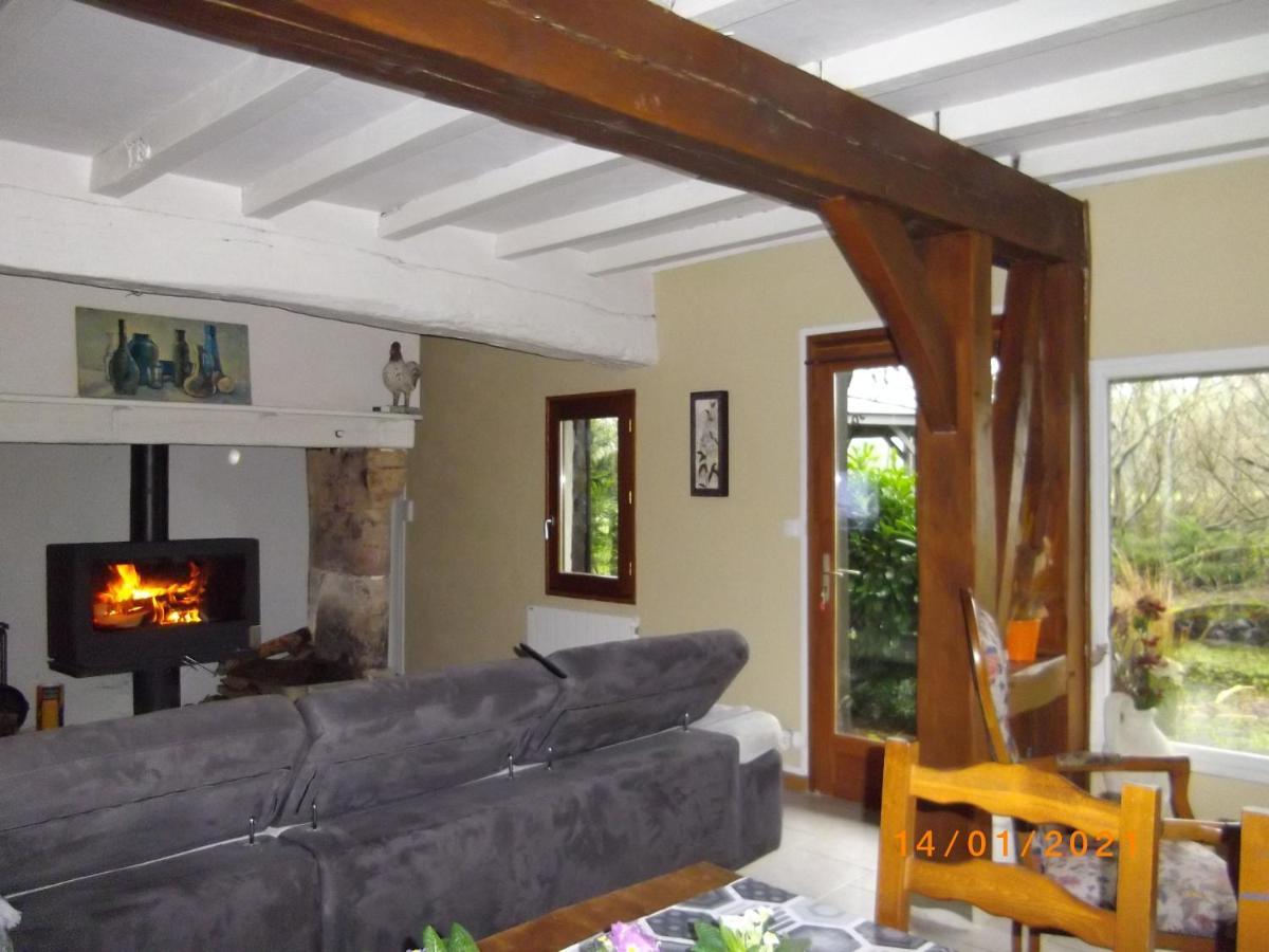 Villa Les 2 Chaumieres Avec Piscine Epinay Exterior foto
