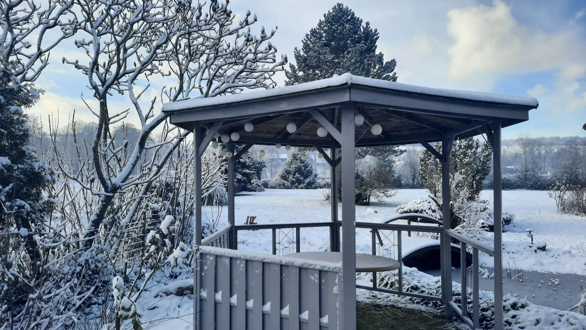 Villa Les 2 Chaumieres Avec Piscine Epinay Exterior foto