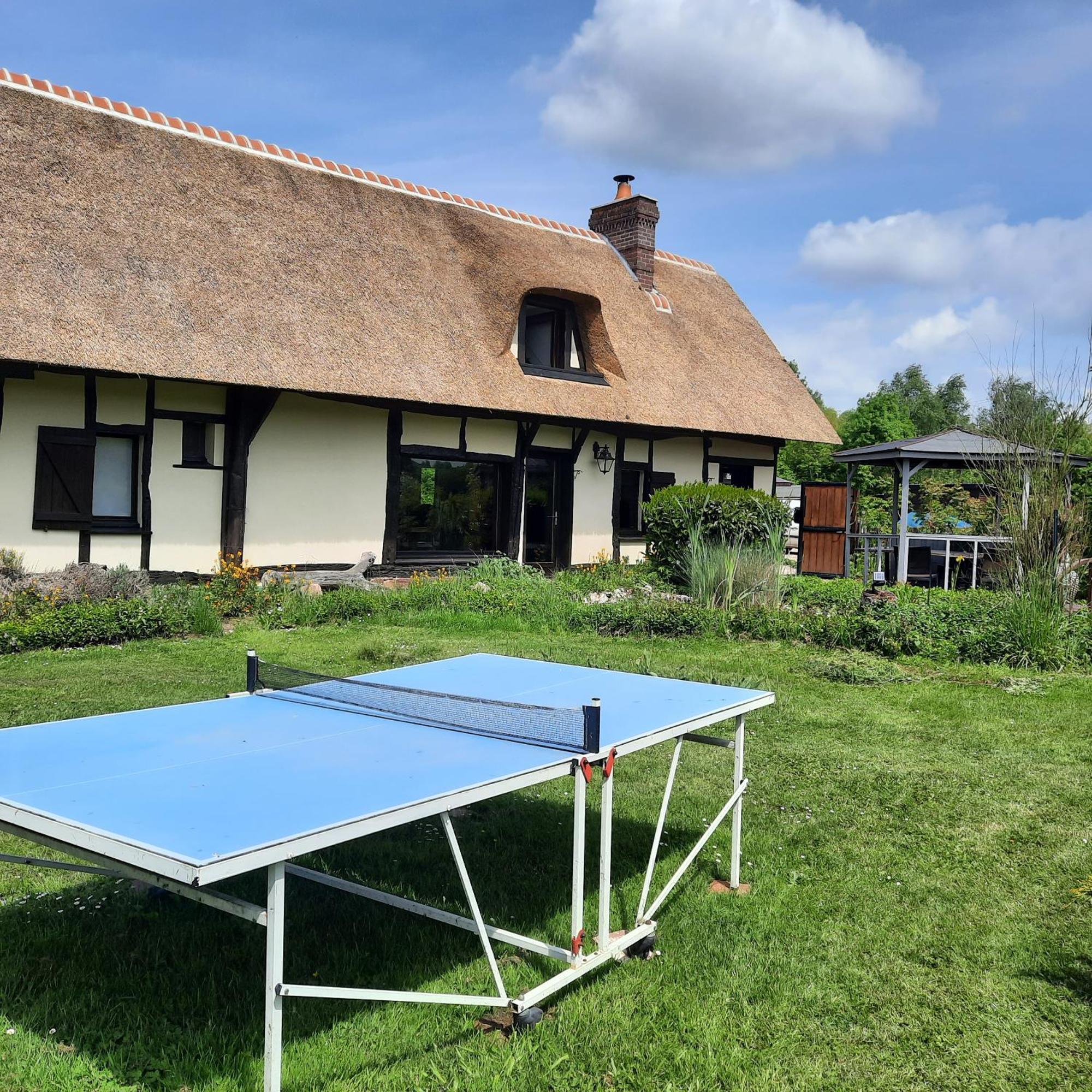 Villa Les 2 Chaumieres Avec Piscine Epinay Exterior foto